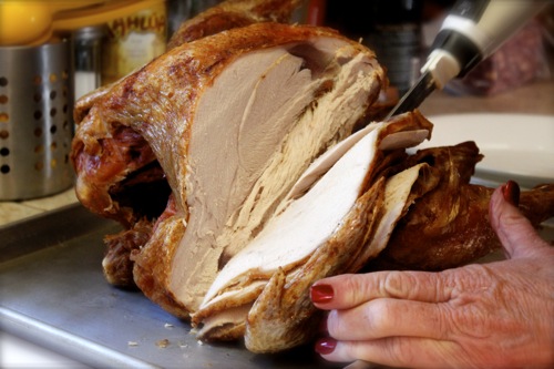 how to deep fry turkey, deep- fried turkey, slice turkey