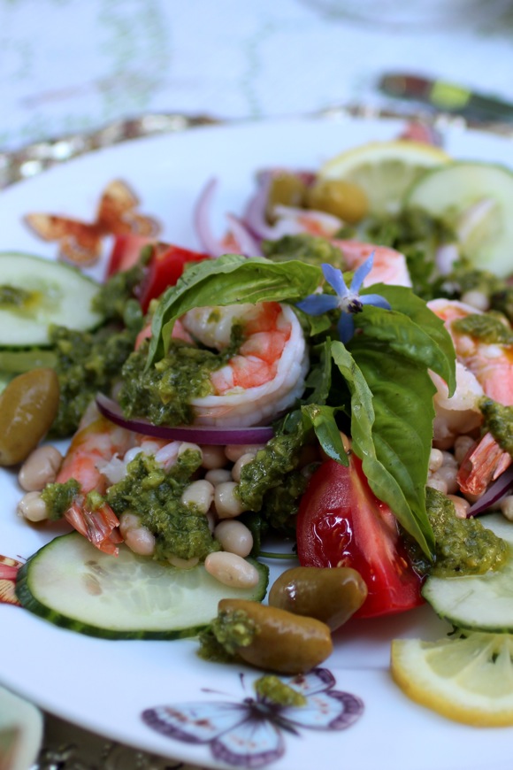 shrimp basil salad
