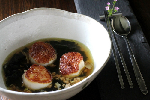미역국 korean seaweed soup, miyeok guk