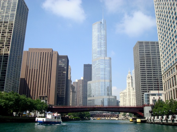 chicago skyline trump
