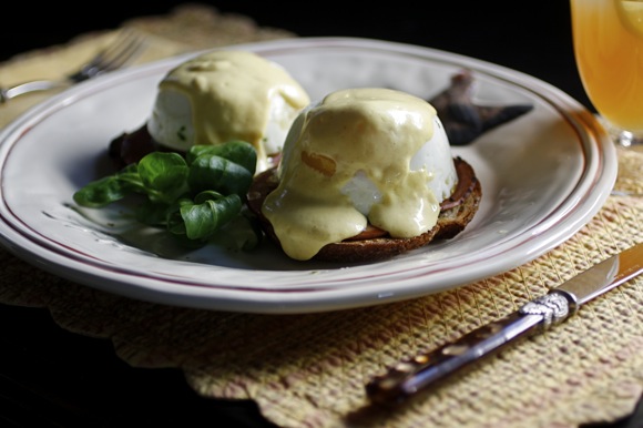 no-cholesterol eggs benedict