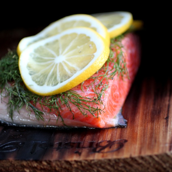 how to cook salmon on cedar plank