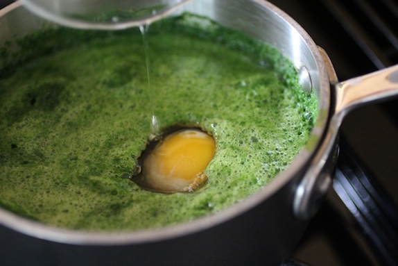 spinach-poached egg