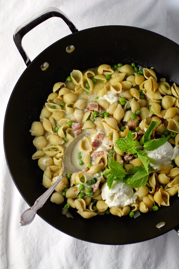 Pasta with Peas, Bacon, Mint, and Ricotta