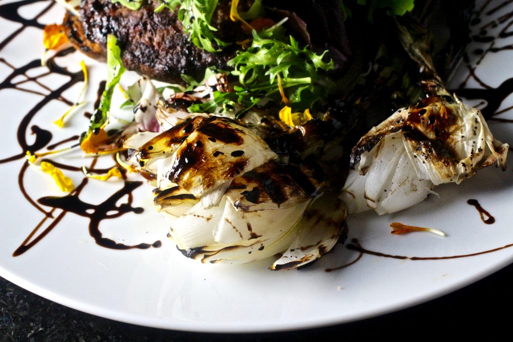 How To Make Grilled Onion Tulips