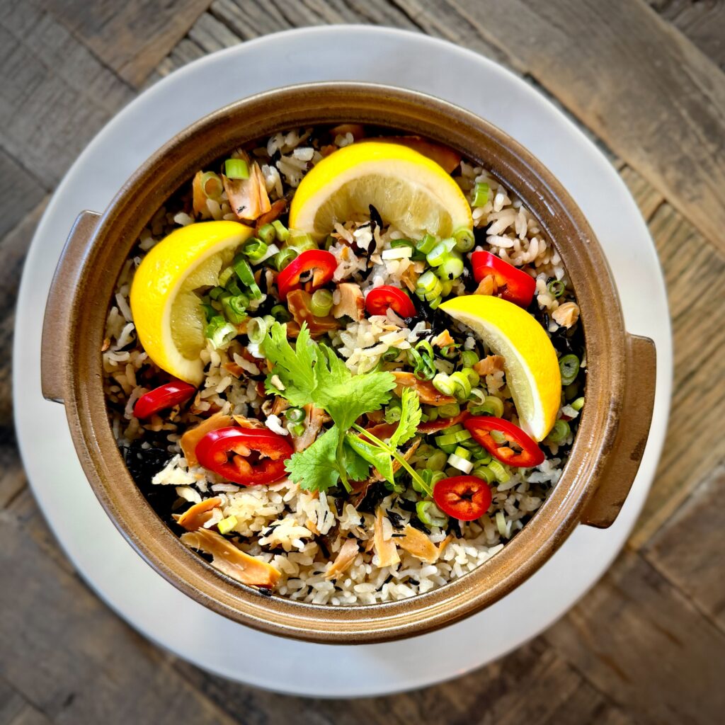 Salmon Rice with Hijiki Seaweed