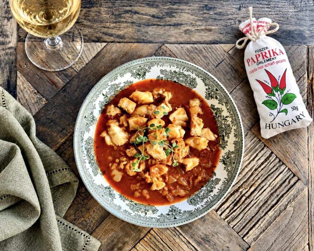 Hungarian Fish Soup with Rockfish (Halászlé-Inspired)